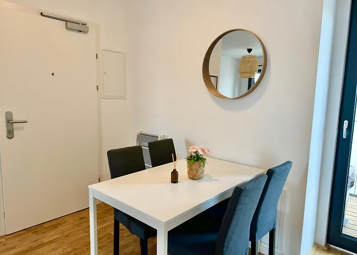 Διαμέρισμα Modern With Balcony & Free Parking - Near Metro Βιέννη